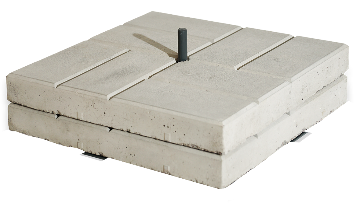 Мобильное, стальное основание Крест 40х40 см., дополненное двумя бетонными плитками для повышенной устойчивости.