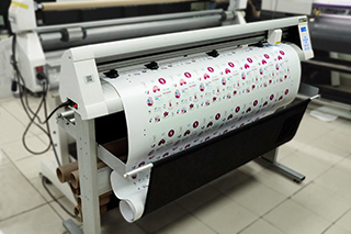 Режущий плоттер GADZILLA для резки фигурных наклеек из пленки