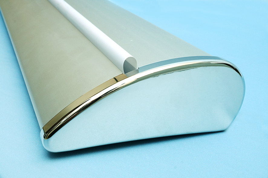 Выставочный стенд ролл ап Премиум фото корпуса