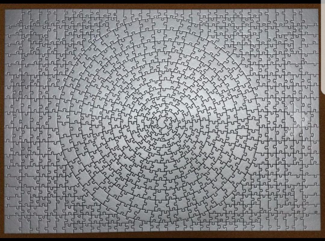 Пазл даже и без фото картинки не так прост, как кажется