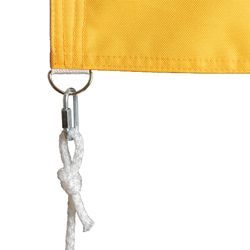 Крепление флага на полукольцо с карабином