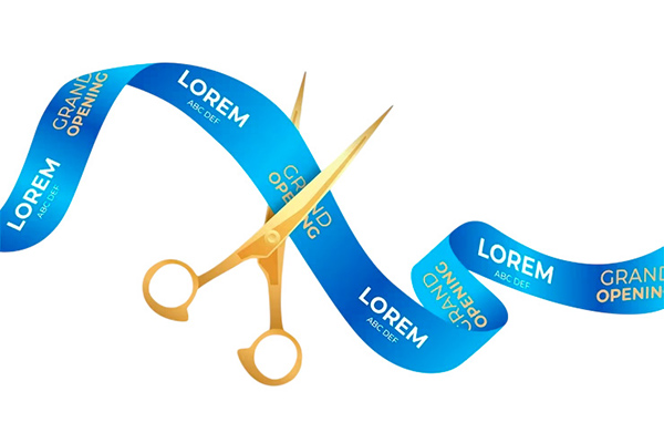 Георгиевская лента с оранжевыми и черными полосами в виде банта