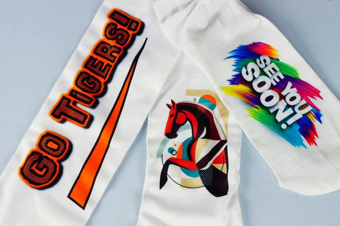 Носки с принтами на заказ.