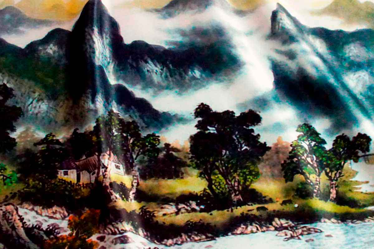 Макро-фото Сатена.