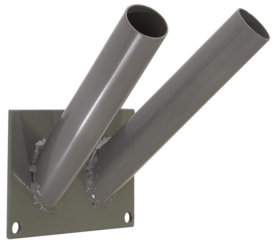 2 коротких трубки приварены под углом 60 градусов к квадратной плашке с отверстиями по углам, цвет серый