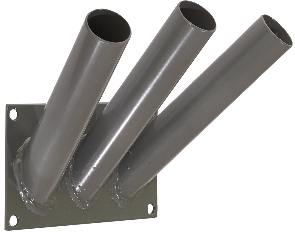 3 коротких трубки приварены под углом 60 градусов к квадратной плашке с отверстиями по углам, цвет серый